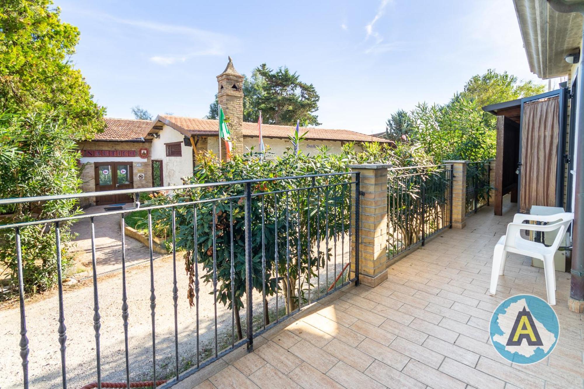 Isola Felice Silvi Paese Exterior foto
